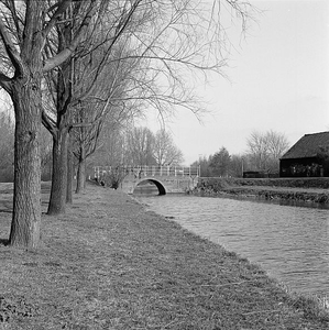 C2001 Heulbrug over de Vierambachtenboezem; ca.1990