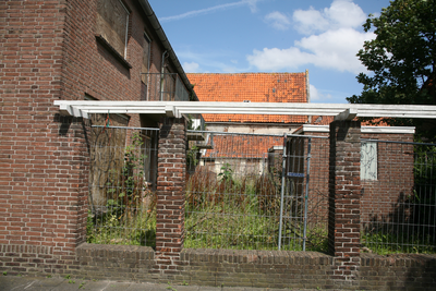 F0395 Woningen op de hoek van de Coppelstockstraat en de Kerkstraat, die gesloopt moesten worden voor de verbouwing en ...