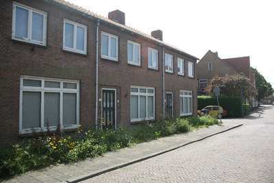 F0400 Woningen op de hoek van de Coppelstockstraat en de Kerkstraat, die gesloopt moesten worden voor de verbouwing en ...