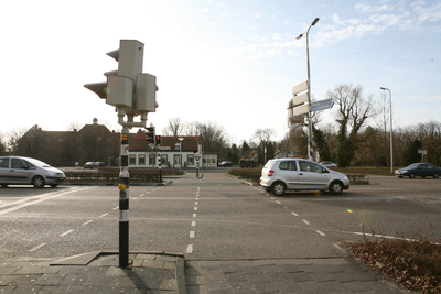 F0885 Het kruispunt van de Groene Kruisweg, de G.J. van den Boogerdweg en de P. van der Wallendam; 27 januari 2008