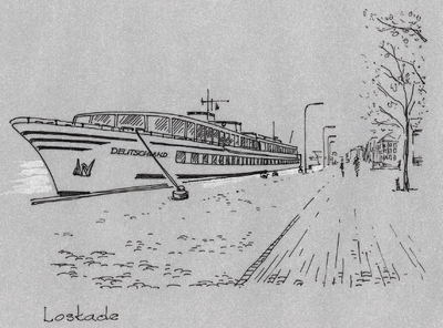 1030-62 Een riviercruiseschip aangemeerd langs de Loskade te Middelburg