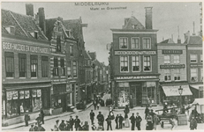 A-1110 Middelburg Markt en Gravenstraat. De Markt en de Gravenstraat te Middelburg