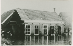 A-1124 Boerderij in 't Zand te Middelburg onder water tijdens de inundatie