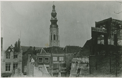 A-1143 De restanten na de brand op 7 december 1929 in Grand Hotel Verseput, en negen andere panden, aan de Lange Delft ...