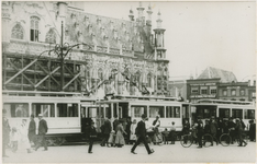 A-1292 De Markt met elektrische tram te Middelburg