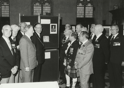 A-1412XI Officiële opening van de tentoonstelling herdenking bevrijding Middelburg 1944-1984 in het stadhuis te Middelburg