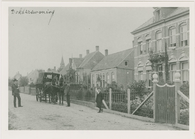 A-1442 De Postweg (thans Oude Rijksweg) met dokterswoning te Nieuw- en Sint Joosland