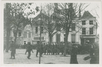 A-1623I Duitse krijgsgevangenen op de Dam te Middelburg
