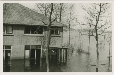 A-1791 Het Park van Nieuwenhove te Middelburg tijdens de inundatie