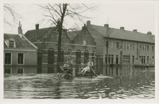 A-1818I De Veersesingel tussen de Koepoort en de Zacharias Jansenstraat te Middelburg tijdens de inundatie