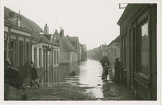 A-1821 Het Oud Arnemuidsvoetpad te Middelburg tijdens de inundatie