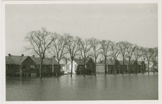 A-1824II De Langevielesingel te Middelburg tijdens de inundatie