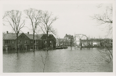 A-1824III De Langevielesingel te Middelburg tijdens de inundatie