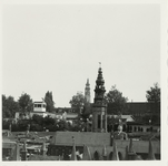 A-2058III Zicht over Miniatuur Walcheren te Middelburg op het Molenwater met het model van de Abdijtoren en op de ...