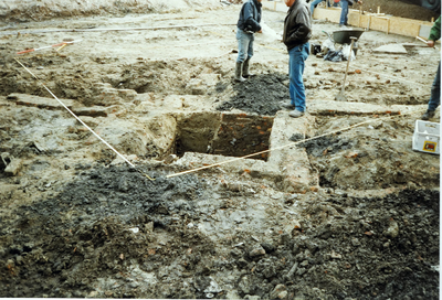A-2133V Gezicht op de opgraving van fundamenten van de Westmonsterkerk aan de Markt te Middelburg
