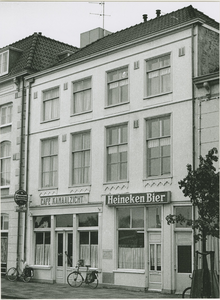 AS-134 Café 'Kanaalzicht' (De Reutel) aan de Stationsstraat te Middelburg