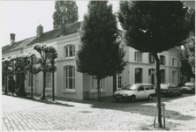 AS-60 Arbeiderswoningen aan de Eigenhaardstraat (links) en de Nieuwepoortstraat (rechts) te Middelburg