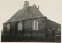 B-1215II Gezicht op de zijgevel van de Nederlandse Hervormde kerk te Sint Laurens