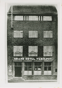 B-1245 Grand Hotel Verseput aan de Lange Delft te Middelburg