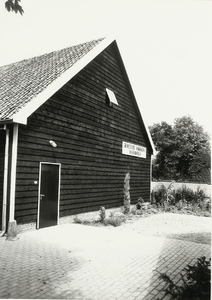 B-1612I Opening van de Gemeentekwekerij Overwater aan de Langevielesingel te Middelburg met een deel van de schuur