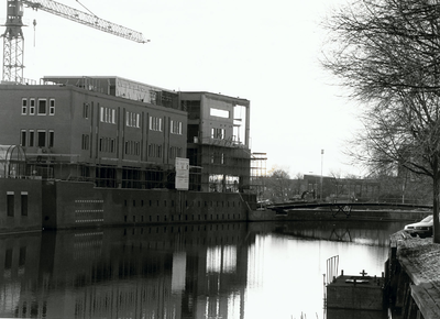 B-1705I Het belastingkantoor aan de Kousteensedijk te Middelburg in aanbouw