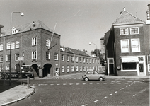 B-1779I Het R.K. bejaardenhuis Sint Willibrord op de hoek van de Lange Noordstraat en Bachtenstene te Middelburg