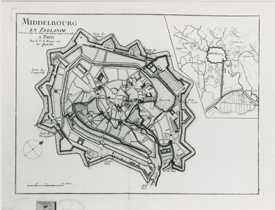 B-422 Plattegrond van Middelburg door Zehener, met kaart van de haven (inzet)
