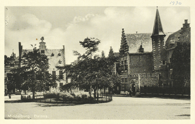 P-198 Middelburg. Balans.. Gezicht op de Balans te Middelburg met op de achtergrond de Sint Jorisdoelen en rechts een ...