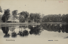 P-801 Middelburg Langeviele - Bolwerk.. Gezicht op het Langevielebolwerk en de Langevielesingel te Middelburg met de ...