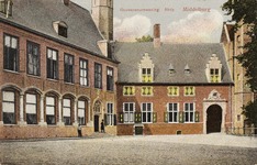 P-89 Gouverneurswoning. Abdy Middelburg. Gezicht op het abdijplein te Middelburg met de ambtswoning van de commissaris ...