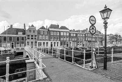 187 De Bellinkbrug met op de achtergrond de Rouaansekaai te Middelburg