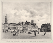2 Gezicht op een deel van de Grote Markt te Middelburg, met de gevels, gezien richting de Lange Delft, met personen op ...
