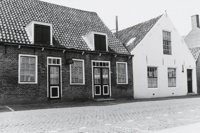 1682 Huizen aan de Dorpsdijk te Vrouwenpolder