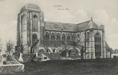 1825 Veere Groote Kerk. Gezicht op de Grote kerk te Veere met rechts de cisterne