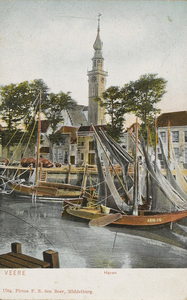 1841 Veere Haven. Gezicht op de vissershaven, de Kaai en de stadhuistoren te Veere
