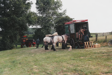 621 Twee trekpaarden en drie rijtuigen van de Palm Trekparade Brussel-Amsterdam 1996 te Veere