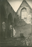 1278 Gezicht op de restanten van het interieur van de Grote of Sint Jacobskerk te Vlissingen na de brand