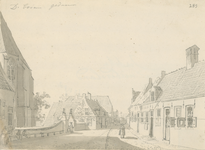 1514a Gezicht in de dorpsstraat van Yerseke, met een deel van de Nederlandse Hervormde kerk, en personen, en linksboven ...