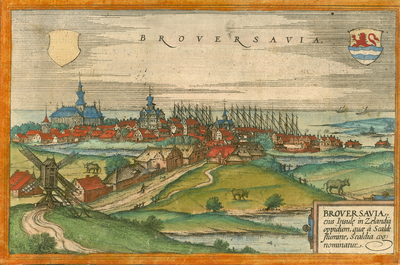 1683 Broversavia. Gezicht op de stad Brouwershaven, vanuit het noordoosten, met leeg wapenschild (links) en wapen van ...