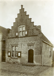 1837 De gevel van een woonhuis te Noordwelle na restauratie