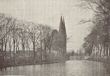 1922 Gezicht op de Zoete Gracht te Zierikzee, met Nobelpoort