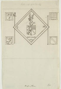 2078a wapen Choor. Het wapenbord (gehelmd, ruitvormig) van Josias Mus, drost en rentmeester van Sint Maartensdijk en ...