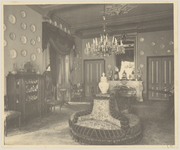 2169-12 De Elderschans 1908. Een deel van het trappenhuis van het huis de Elderschans te Aardenburg
