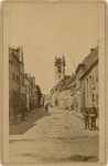 3201 Kapellestraat te Sluis. [c. 1890]. 1 foto ; 16 x 9 cm, blad 16,5 x 11 cm, 1890 c.]