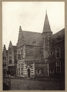 489-14 Gezicht op het huis aan de Balans te Middelburg, na restauratie