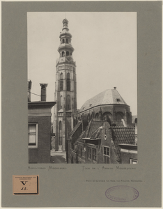 580 Abdij-Toren Middelburg Tour de l' Abbaye Middelbourg. De Abdijtoren, gezien door de Reigerstraat vanuit de Korte ...