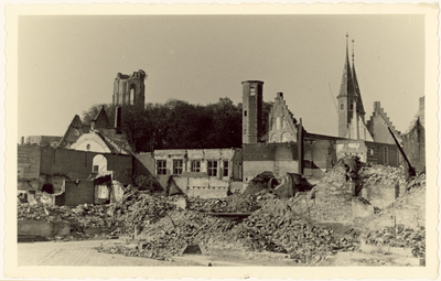 1195-172 Verwoestingen in het centrum van Middelburg na het bombardement van 17 mei 1940