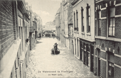 377-14 De Watersnood te Vlissingen (12 Maart 1906). Gezicht in de overstroomde Lange Walstraat te Vlissingen