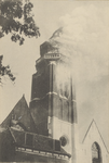 396-9 De toren van de Grote- of Sint Jacobskerk te Vlissingen tijdens de brand