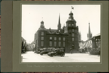 423-3 De Grote Markt met stadhuis te Goes